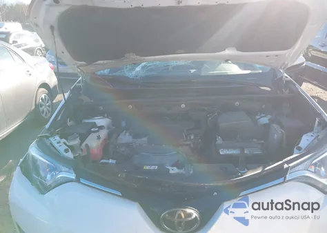 2018 Toyota Rav4 Xle из США, поврежденный, VIN JTMRFREV9JD240754